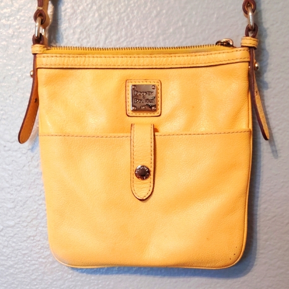 Dooney & Bourke Purse Crossbody Shoulder Bag Leather Yellow - Picture 1 of 16